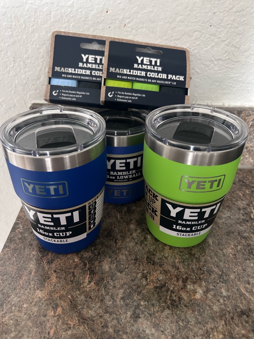 Yeti Rambler 16oz Stackable Cups in Blue and Lime vemon neon w/ color pack